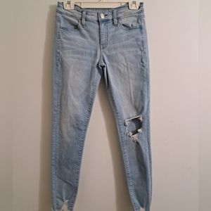 American Eagle size 4 jeans.